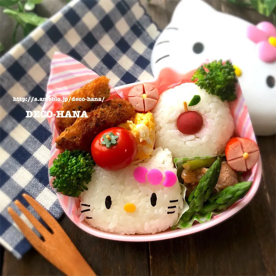 微妙なキティちゃん弁当🍱笑|さとみ (satomi_foodart)さん