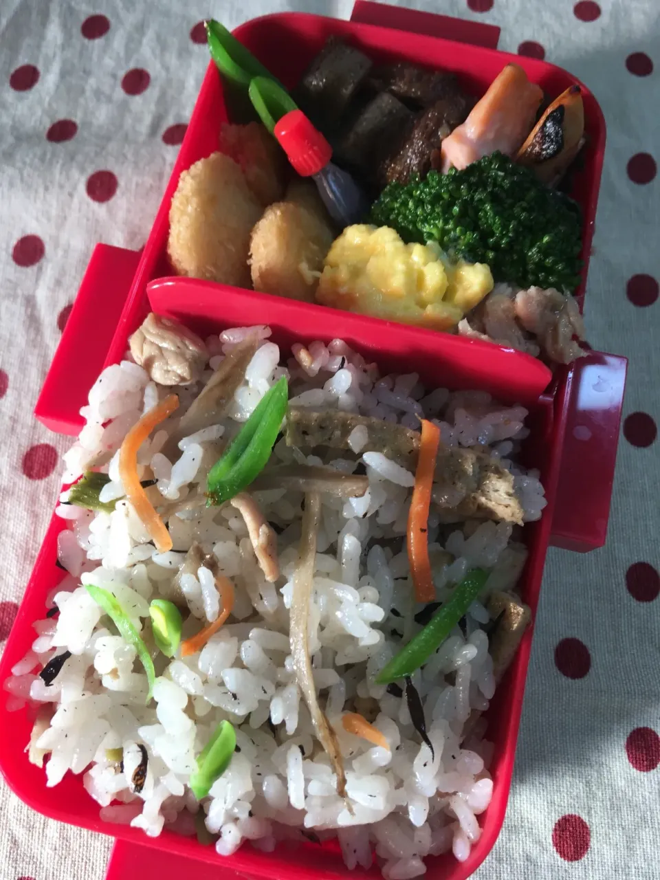 4月18日 週の中日弁当 🍱|sakuramochiさん