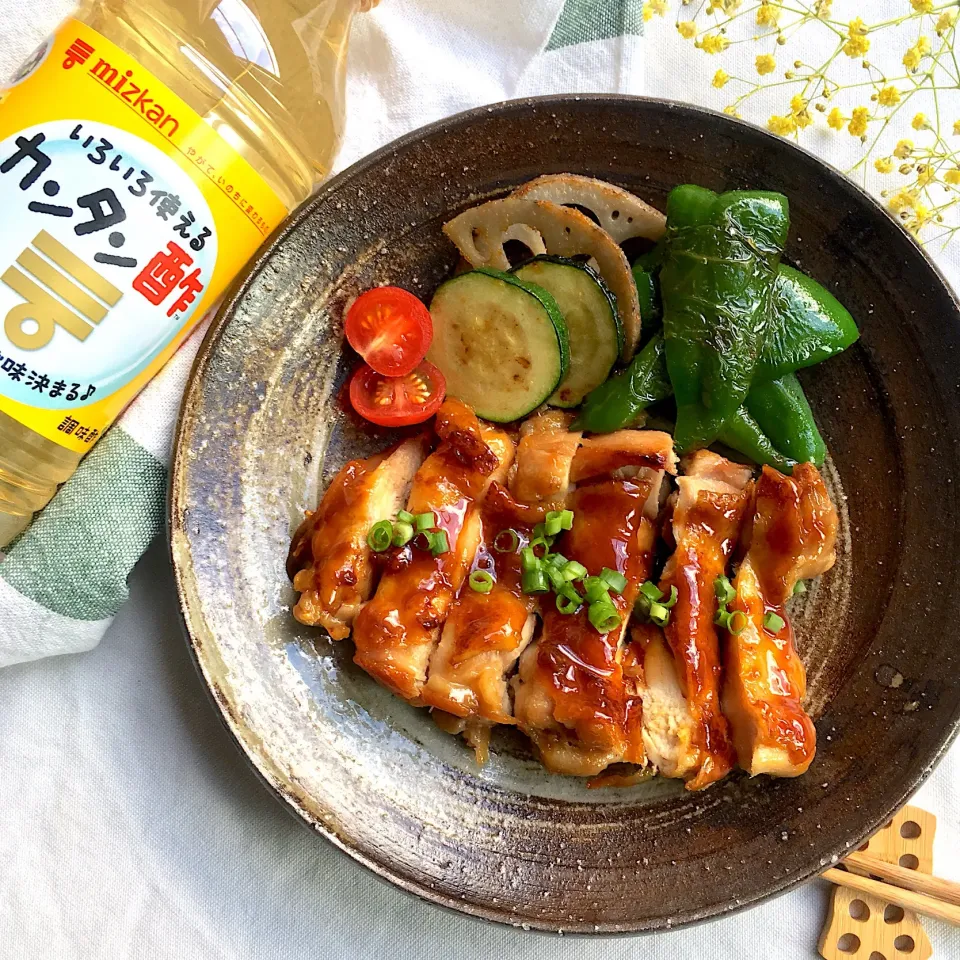 Snapdishの料理写真:カンタン酢で鳥の照り焼き|すいかみどりさん