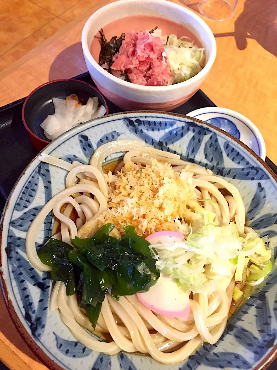 冷やしたぬきうどんとネギトロ丼@久兵衛屋|Kazuya Miyukiさん