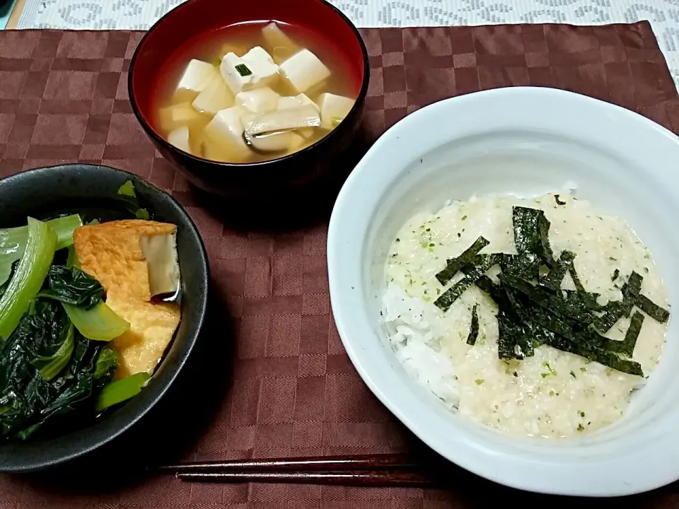 とろろご飯
厚揚げと小松菜の煮物
タケノコのすまし汁|かなりんさん