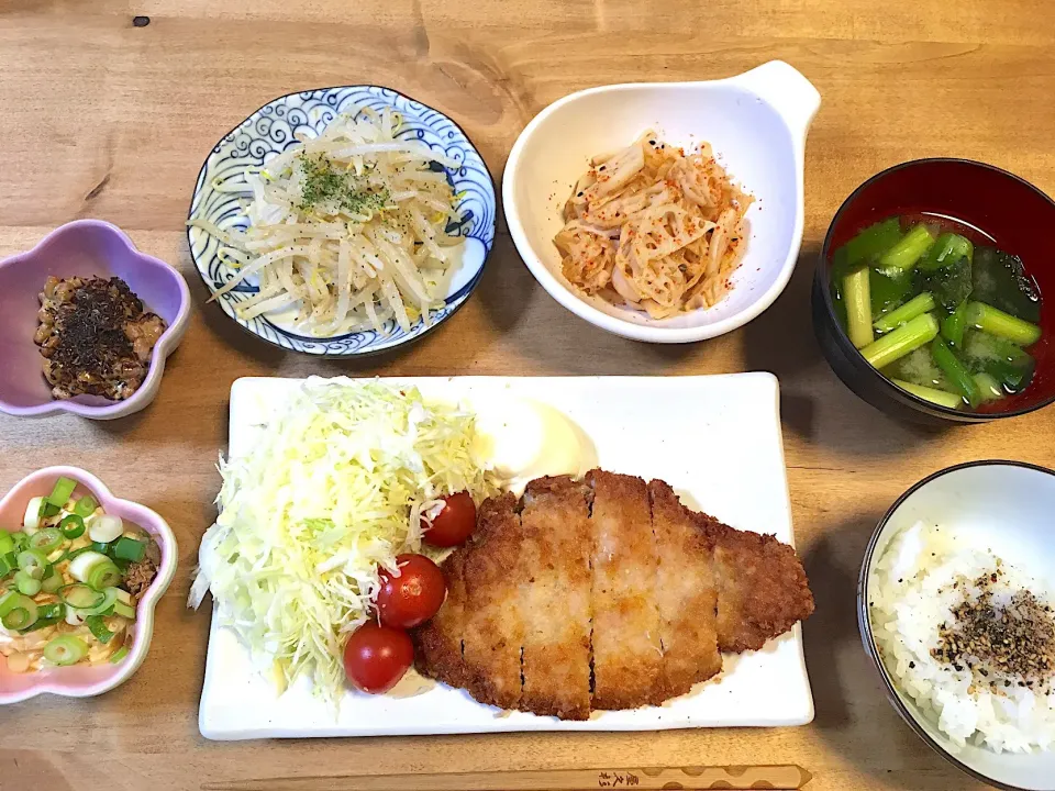 またまた豚カツ定食(о´∀`о)！！！|かおちゃんさん