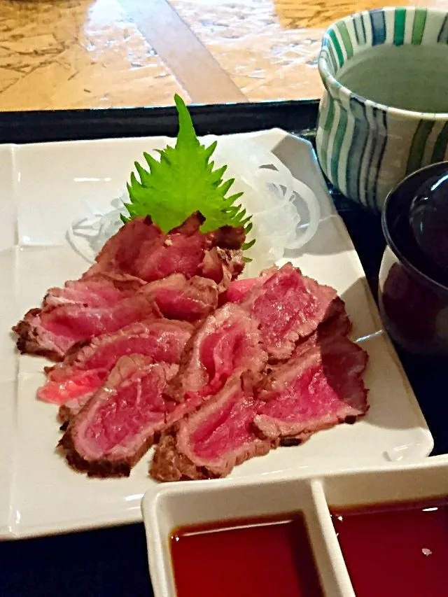 京都・はふうの牛たたき定食|すーさん