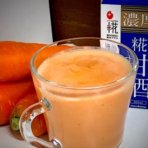 「プラス糀 濃厚糀甘酒」を使ってみたSnapdishの料理・レシピ写真:糀甘酒入りスムージー🥕