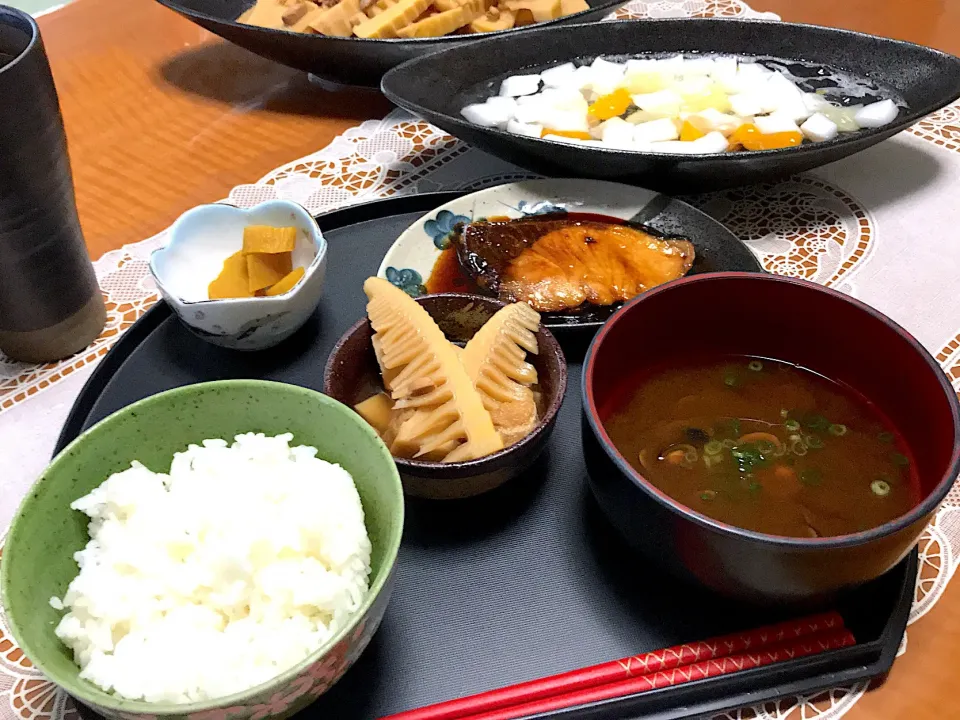 和食🌸#和食#たち吉#ブリの照り焼き#しじみ汁#たけのこ煮|makoさん