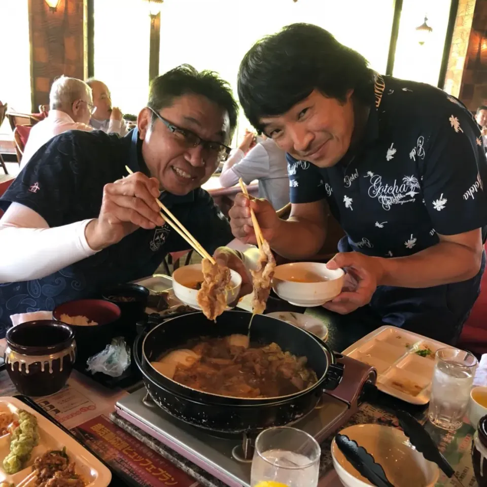 ゴルフ場飯😋⛳️🏌️‍♂️
まさかの「すき焼き」😻|アライさんさん