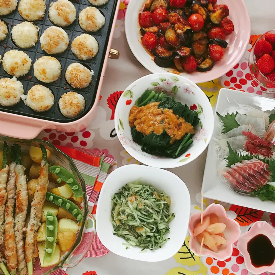 たこ焼きプレートで焼きおにぎりやってみた|アスママさん