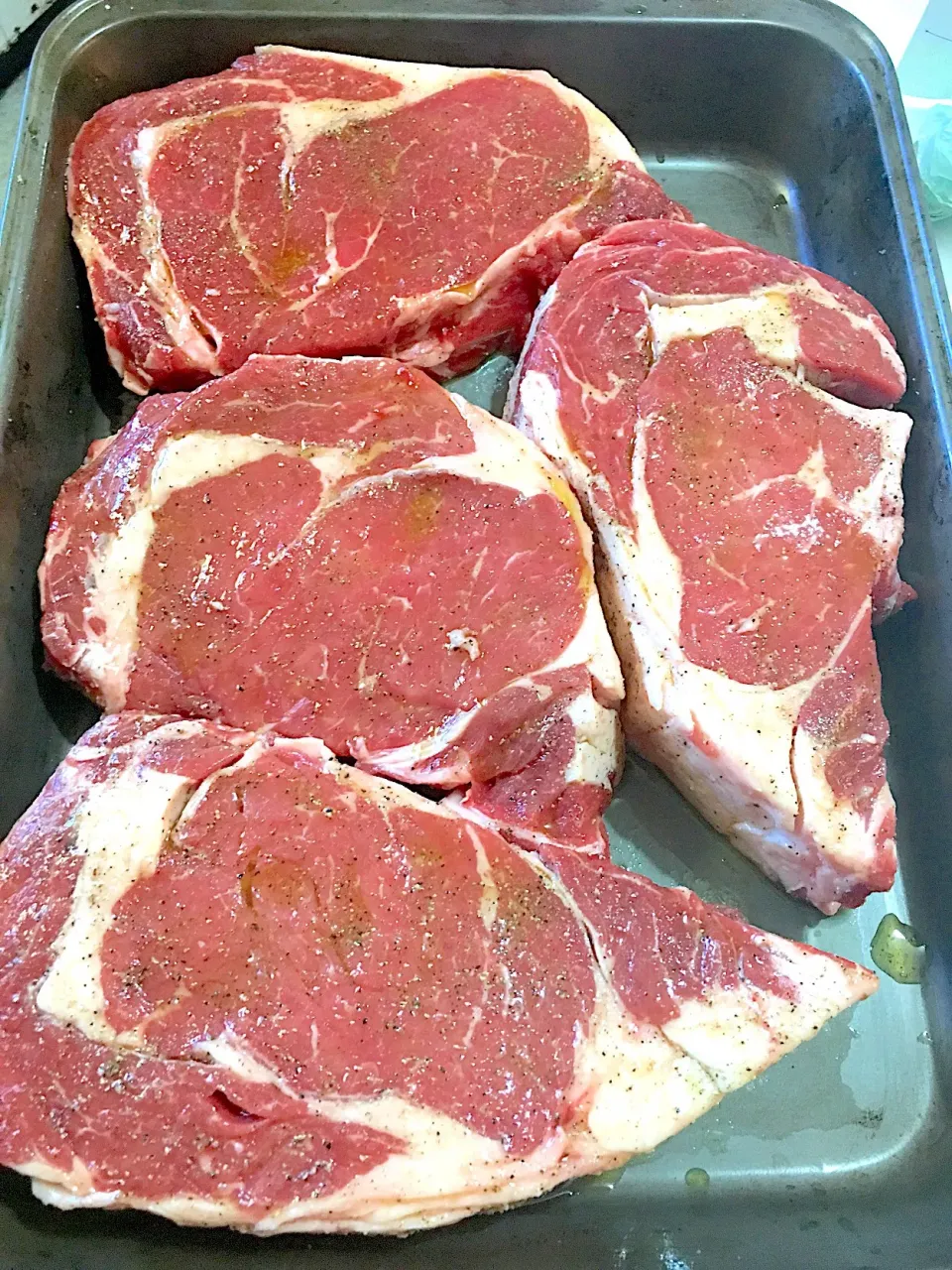 Snapdishの料理写真:Ready to Grill 
Rib Eye Steak 🥩  #ribeyesteak|🌺IAnneさん