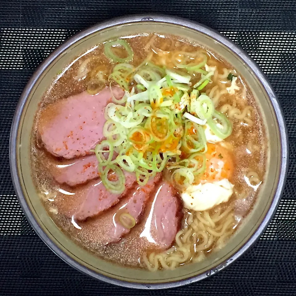 サッポロ一番みそラーメン!  (^-^)|Kei Satoさん