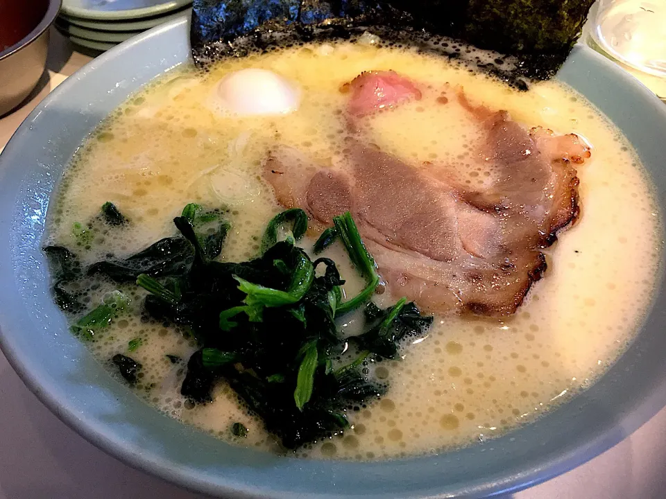 Snapdishの料理写真:和歌山ラーメン🍜#丸花ラーメン|みっきーさん