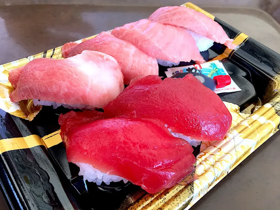 Snapdishの料理写真:マグロ食べ比べセット#黒潮市場|みっきーさん