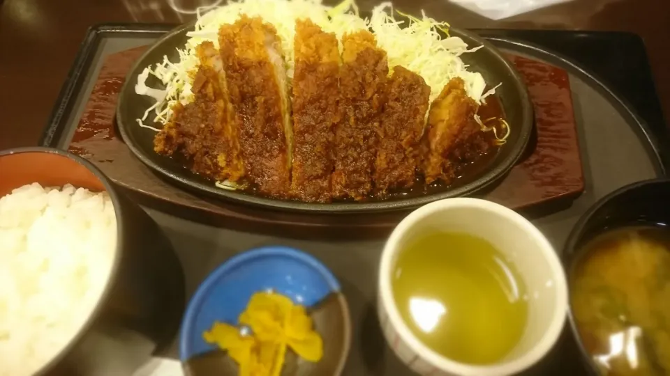 養老山麓豚みそかつ定食|ボンゴさん