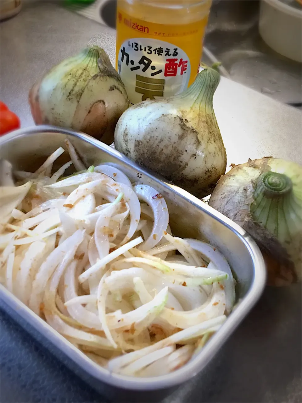 Snapdishの料理写真:うちの常備菜❤️玉ねぎちゃんをカンタン酢を使って|cocoさん