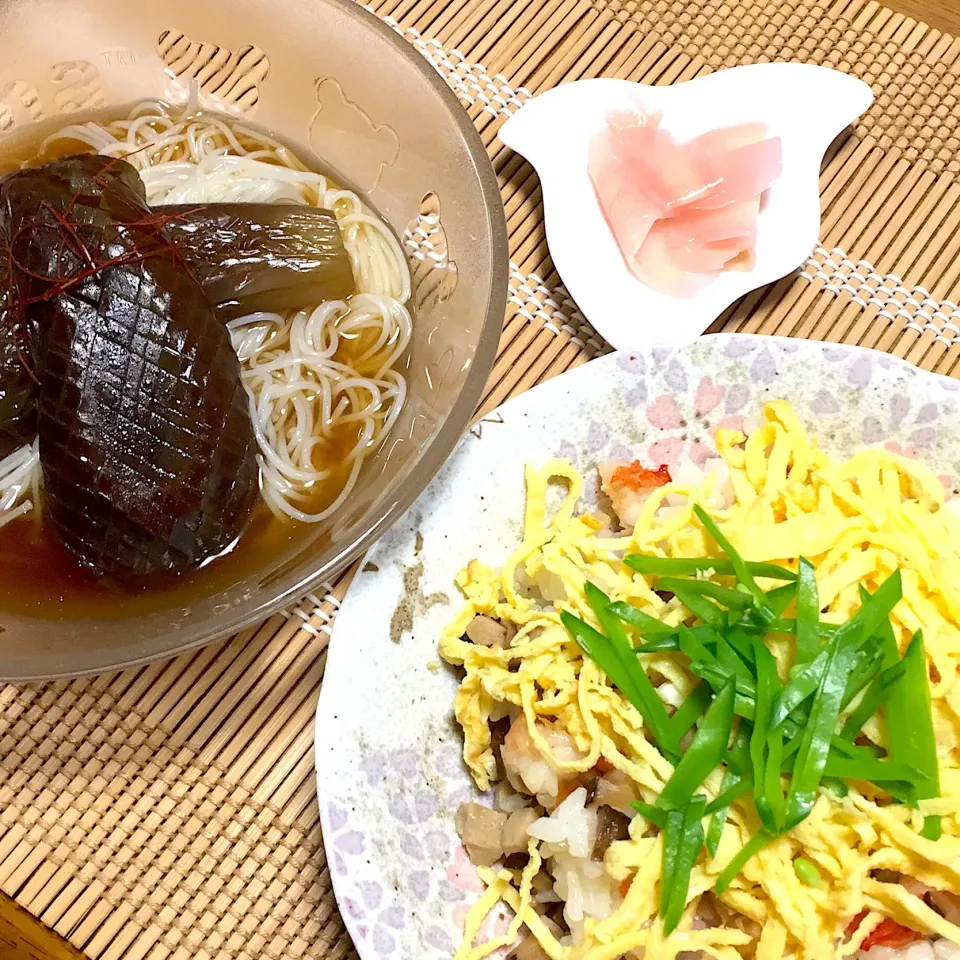 ちらし寿司
茄子そうめん🍆|もこうさぎさん