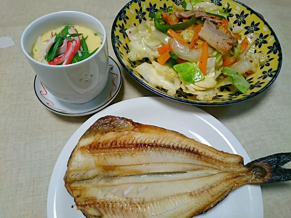 ☆今日の晩ごはん☆   茶碗蒸し ホッケ  野菜炒め|hamamaさん