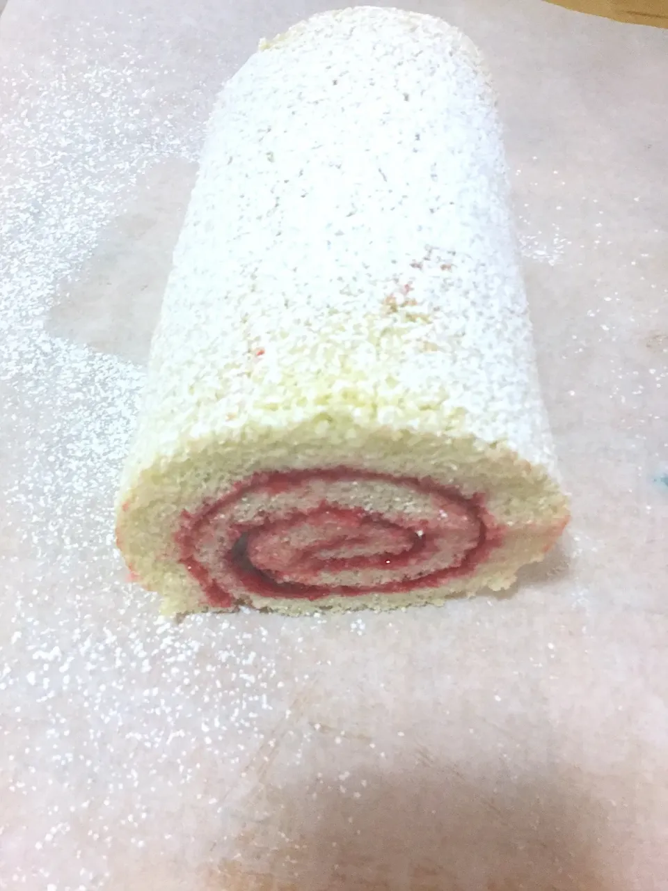 Raspberry roll|John Baker Greskiewiczさん