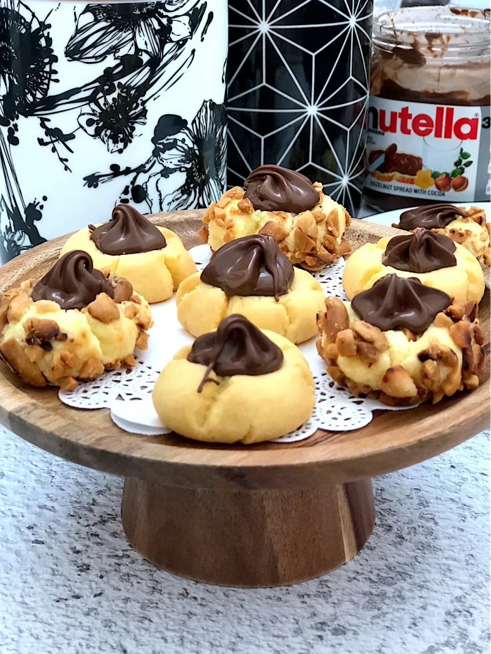 Thumbprint cookies with Nutella|12Dragonさん