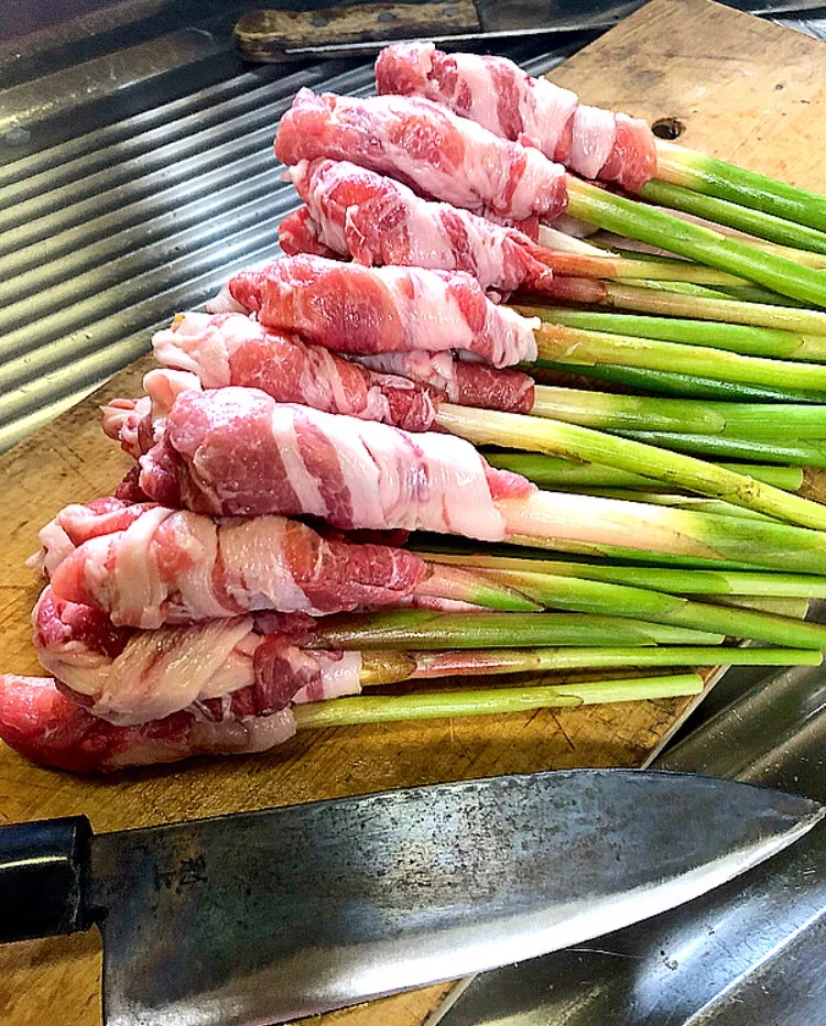 葉生姜の肉巻き🔪仕込み|ガク魁‼︎男飯さん