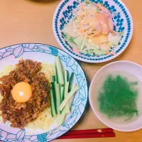 Snapdishの料理写真:ジャージャー麺|そねちゃんさん