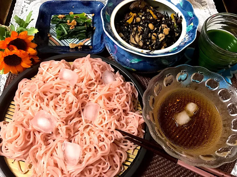 今日の晩御飯は桜そば金粉入り🌸🌸🌸|noeさん