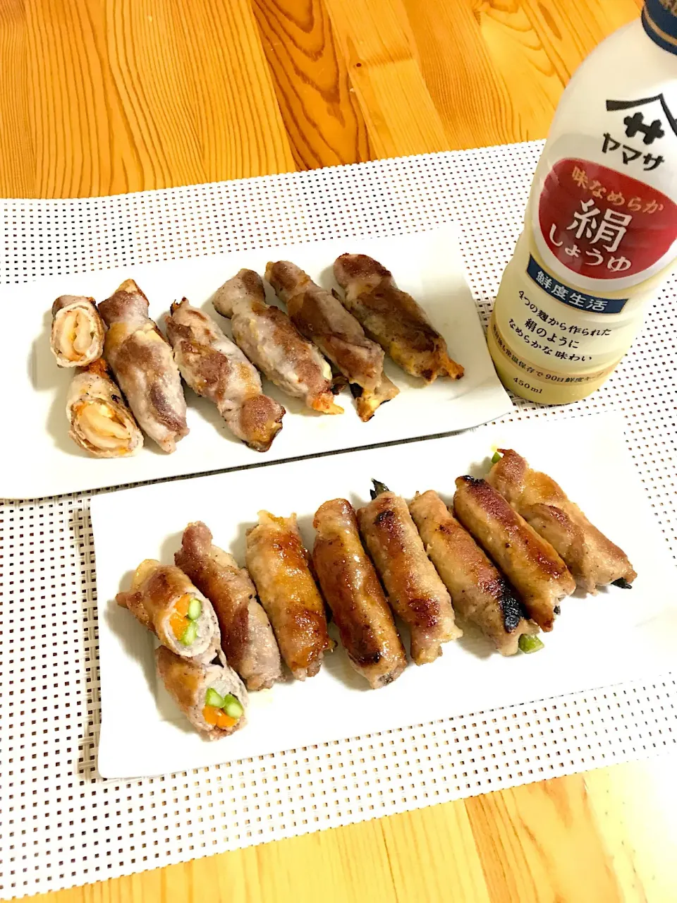 肉巻き  にんじんアスパラの照り焼き&キムチチーズ  絹しょうゆ|sayaさん