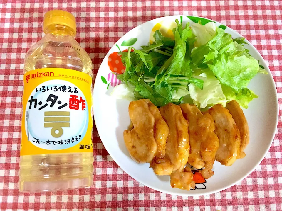 Snapdishの料理写真:snap dishさんにいただいた、ミツカン カンタン酢を使って、鶏むね肉の照り焼き🍗✨あ〜!完全にこの味にはまってます(ノ_＜)♡!!|nacchan♪さん