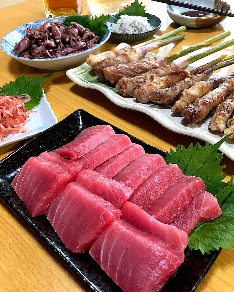 Snapdishの料理写真:葉生姜の肉巻き まぐろ 桜えび ホタルイカ しらす|ガク魁‼︎男飯さん