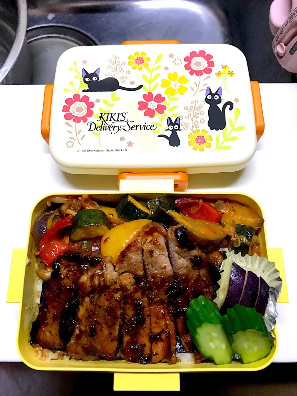 トンテキ弁当☆|つばりん亭さん