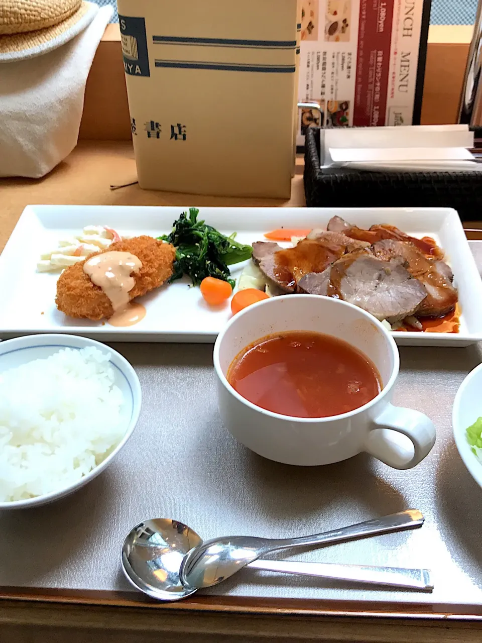 Snapdishの料理写真:ローストポーク和風ソース カニクリームコロッケ|山内博之さん