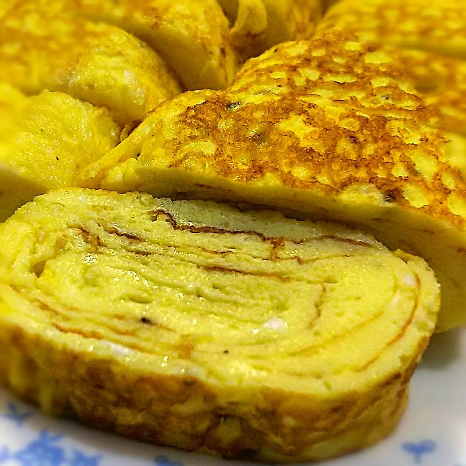 わかってます、今夜もたかたか亭特製のたまご焼きですよ…(^-^ゞ|たかたかさん