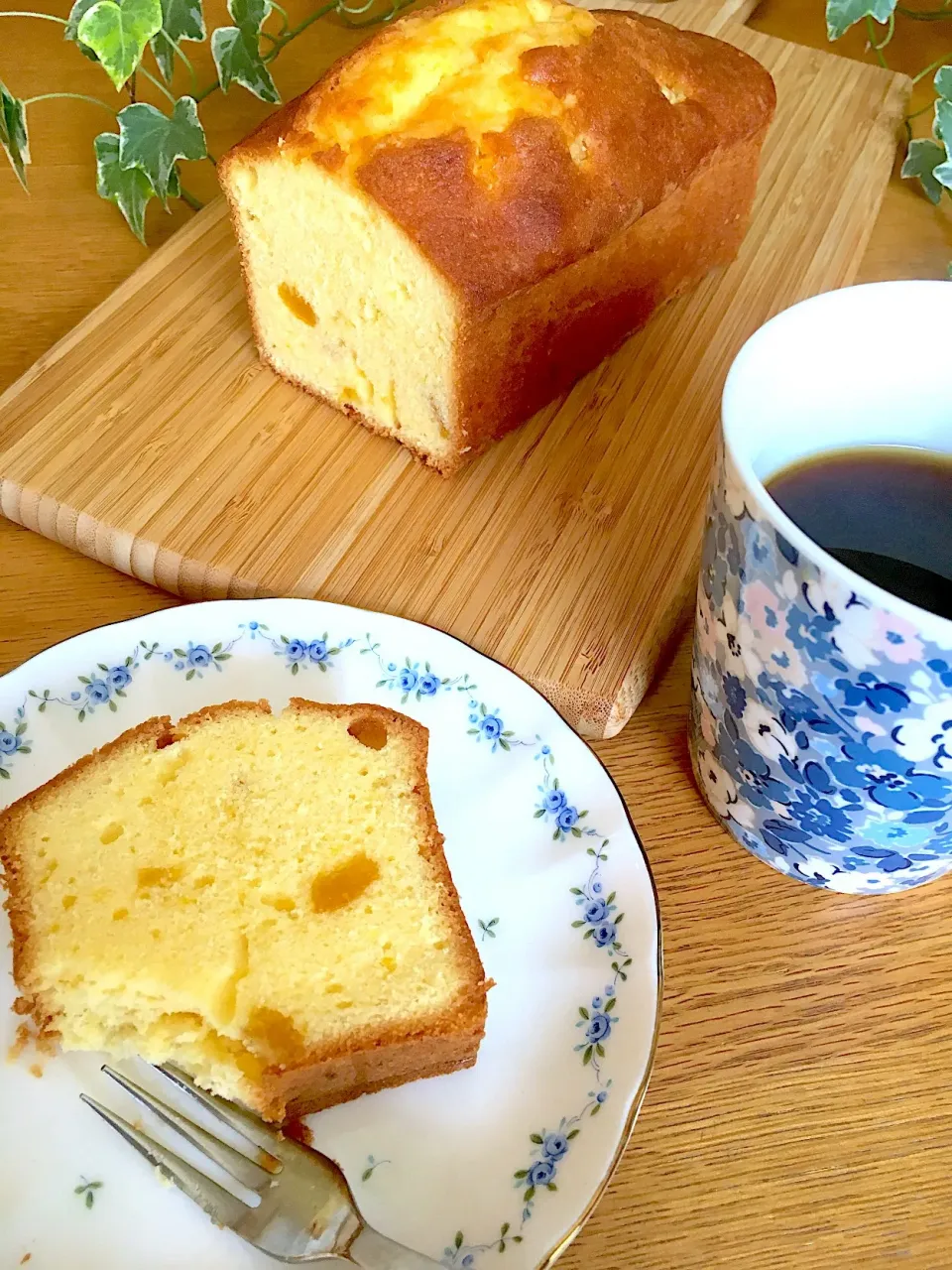 夏みかんピールでパウンドケーキ😋|バンビさん