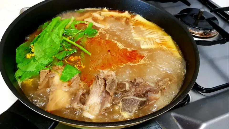 beef rib noodle soup|steven z.y.さん