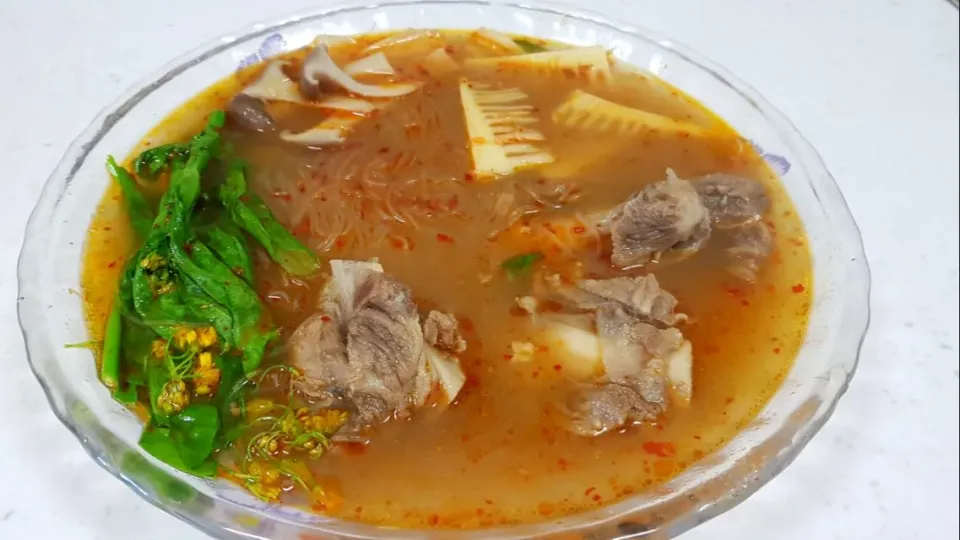 beef rib noodle soup|steven z.y.さん