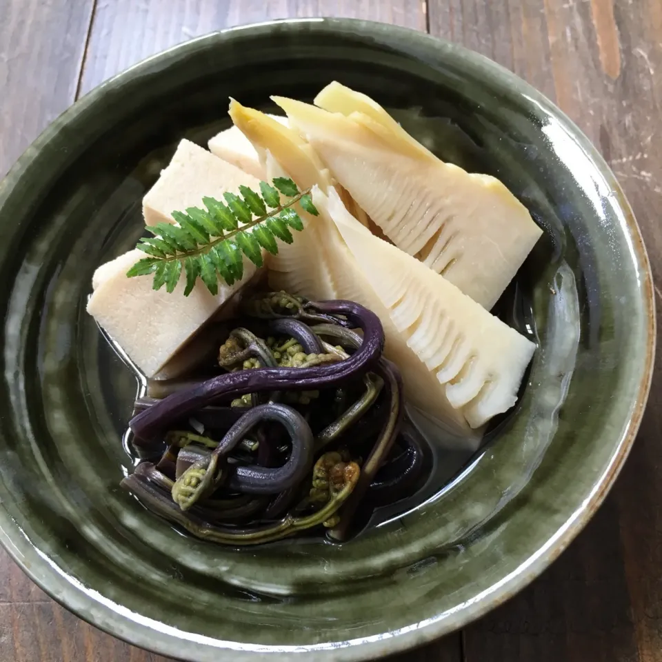 蕨と筍、高野豆腐の炊き合わせ|七海さん