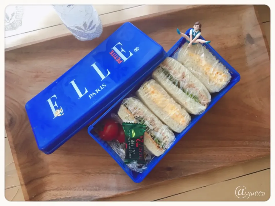 Snapdishの料理写真:JK弁当🌿2018.4.28(Sat.)

キヨシュンさんの料理 卵が美味い卵サンド(^-^)
と、ツナサンド|yucca@さん