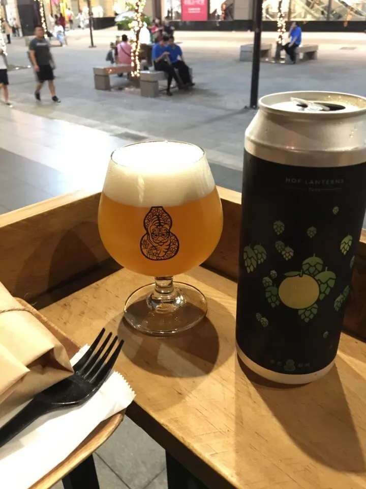 Taihu Hop Lanterns Imperial IPA Yuzu 臺虎酒花飛高高|PegaOさん