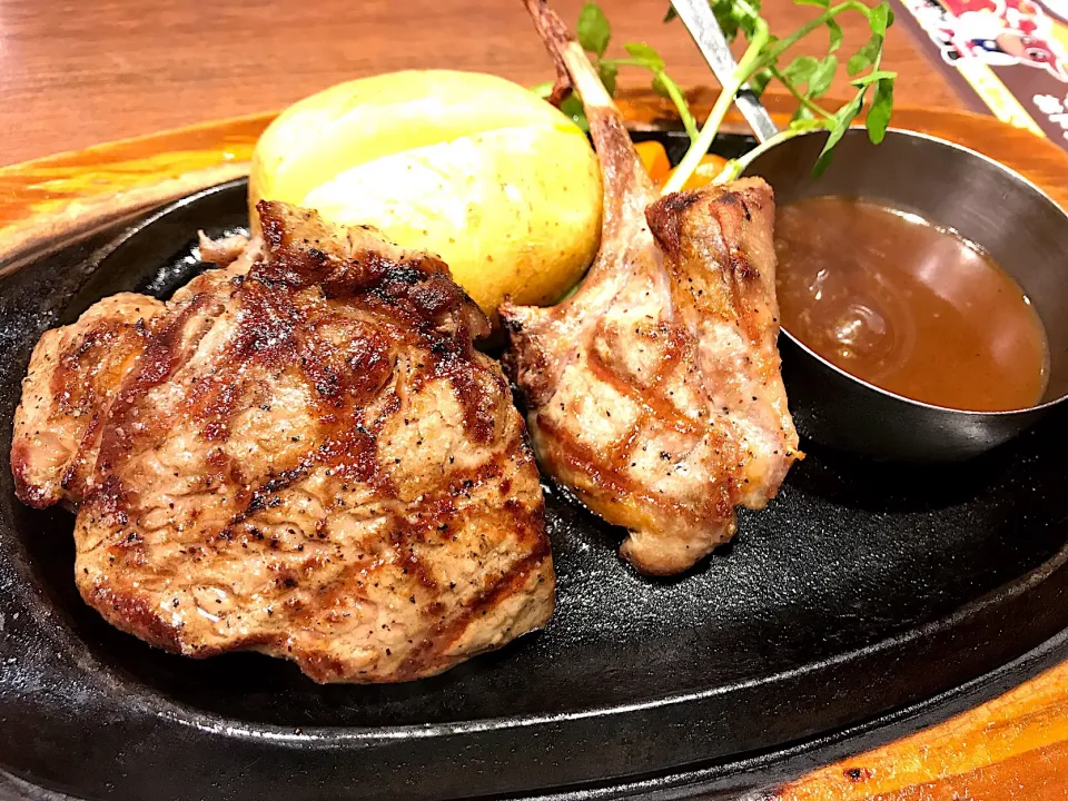 アンガスステーキ🥩とラムチョップ|wildcat山猫さん