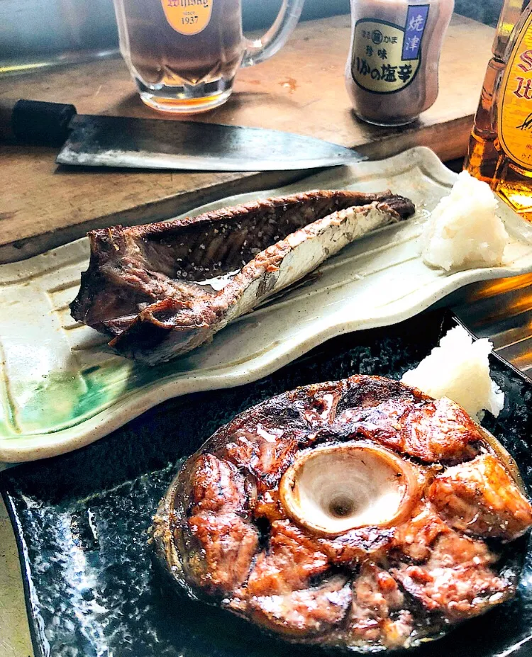 まぐろテールステーキ かつおハラモ塩焼き 
焼津まるかまの塩辛|ガク魁‼︎男飯さん