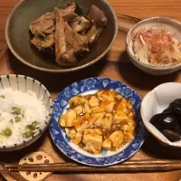 Snapdishの料理写真:魚、野菜、海藻、豆に意識した今日の夕飯|rakiさん