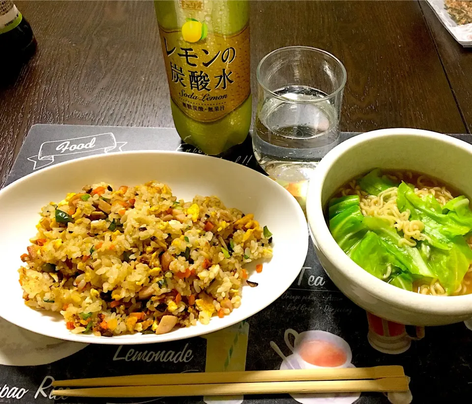 焼飯と醤油ラーメンの半ラーメンでした(*^ω^*)|ライムさん