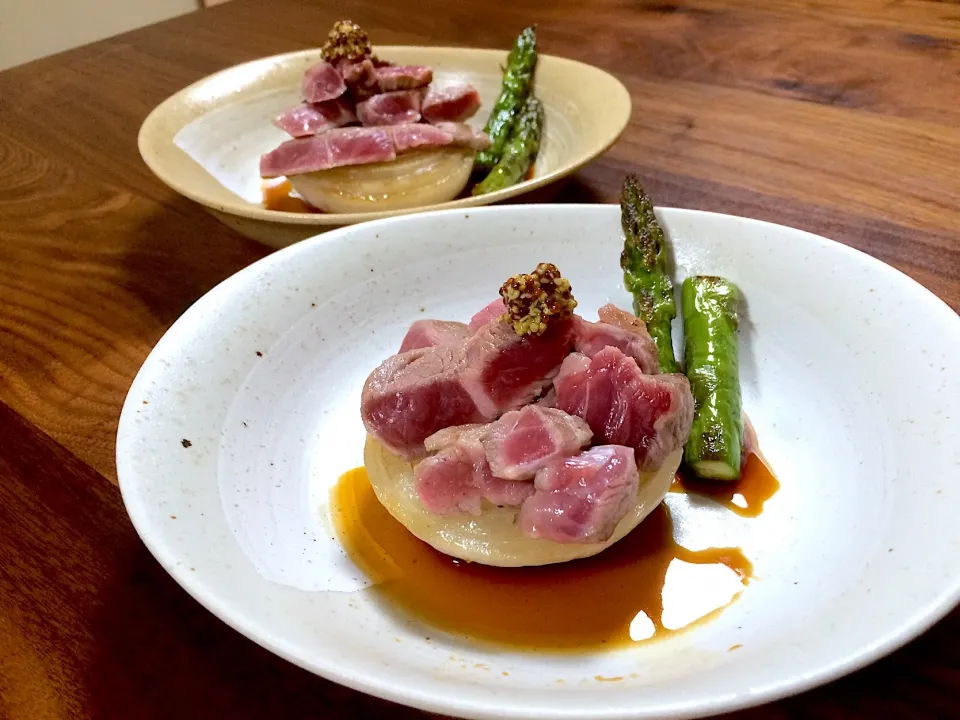 Snapdishの料理写真:ラムグリル新たまねぎ乗せ🥩🍽  ぷちぱメニュー③|ぱぴこ家さん