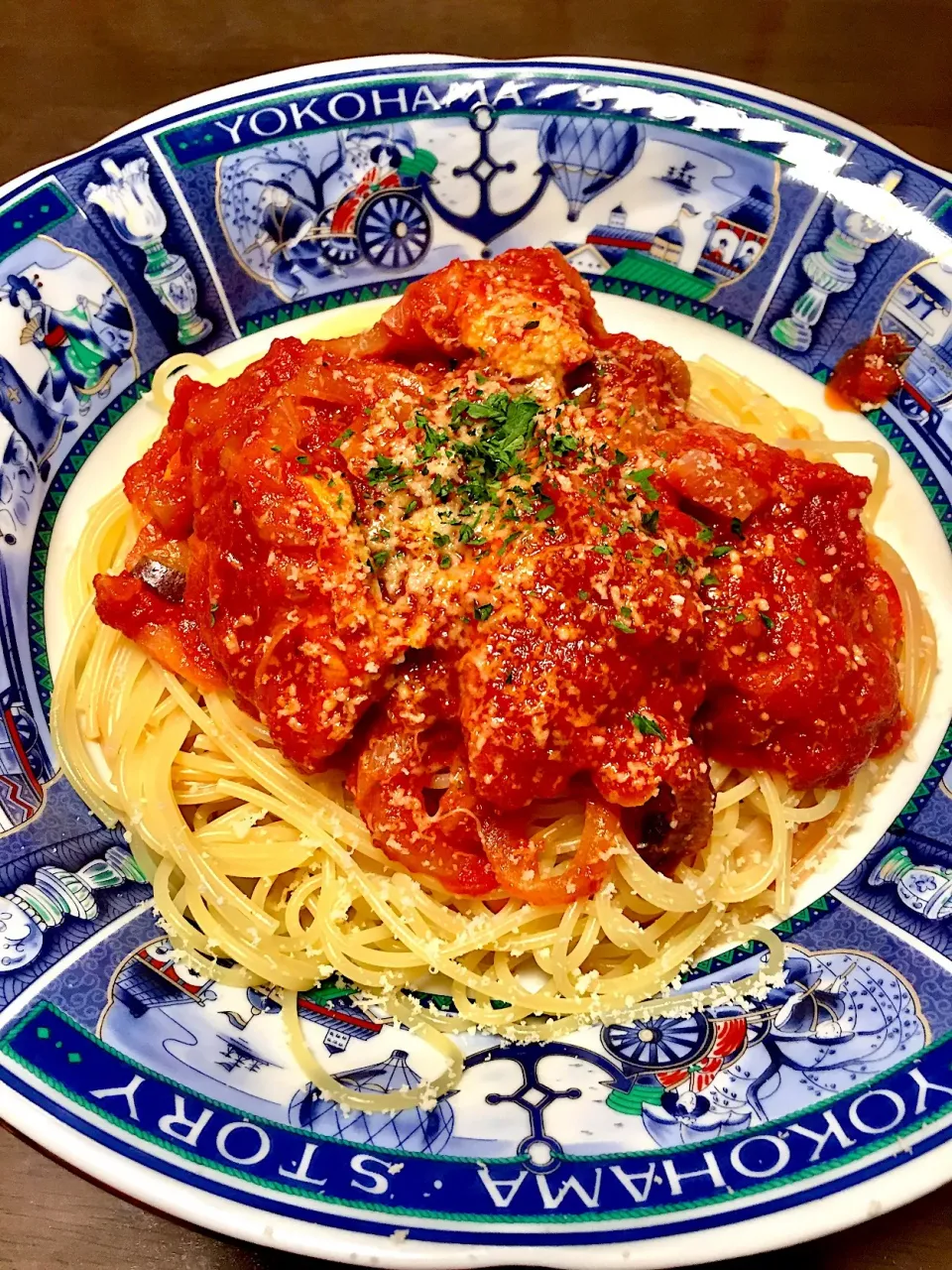 新玉ねぎとチキンのトマトソースパスタ 🍅🍅|tachiさん