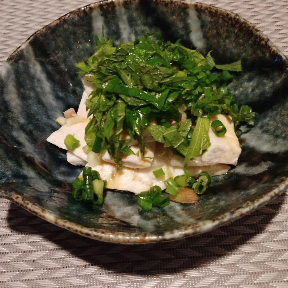 メカジキの湯煮　絹しょうゆ和え|ゆかりキッチンさん