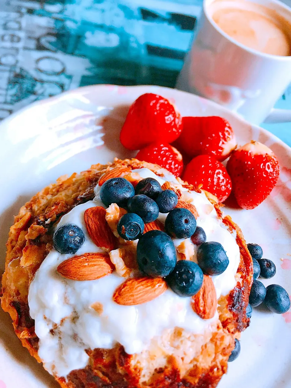 Snapdishの料理写真:休日の朝ごはん♪小麦粉なし・バナナパンケーキ🥞🍌|キノコ🍄さん