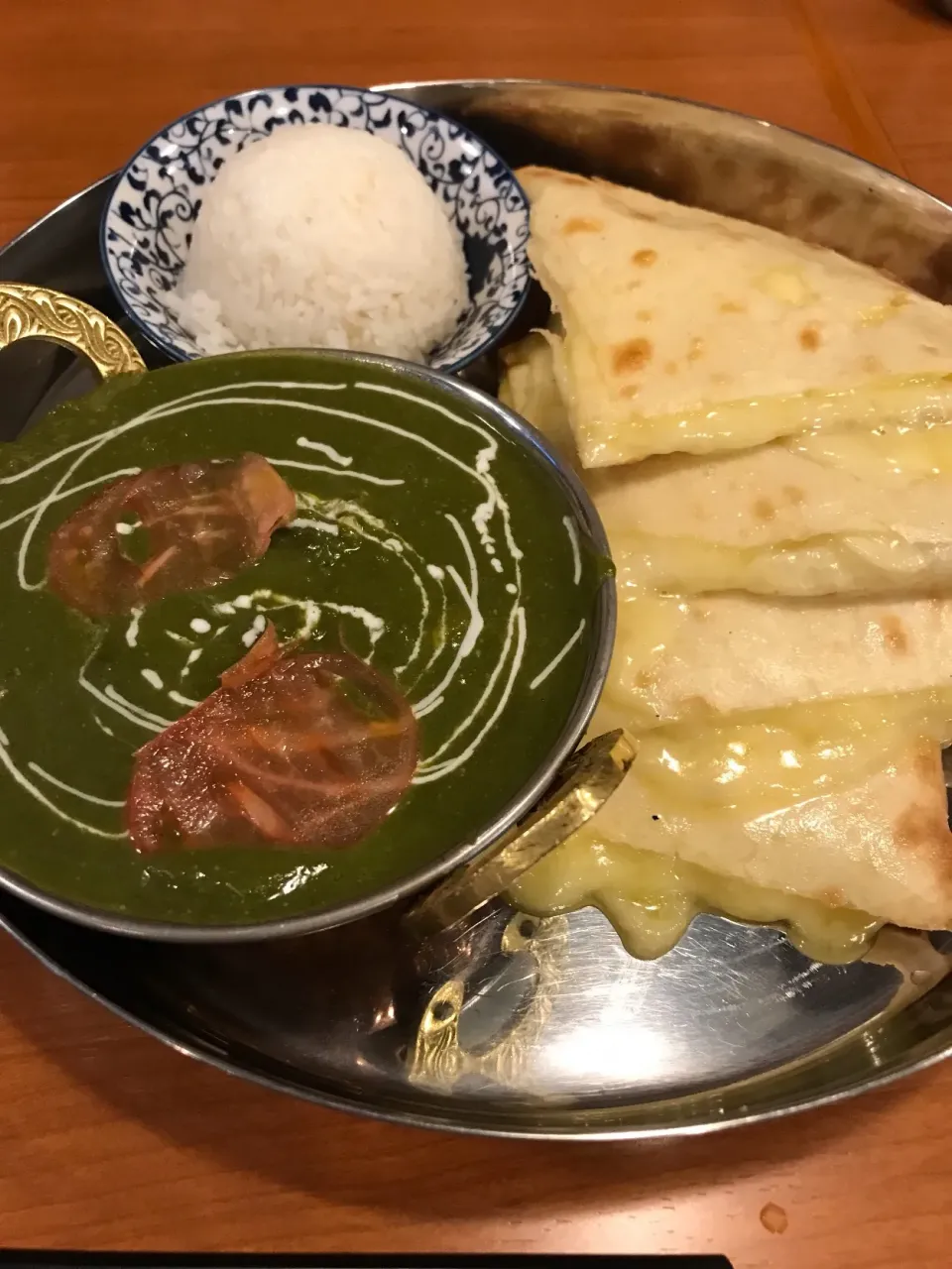 Snapdishの料理写真:5月3日晩ご飯。ほうれん草カレーセット🍛|あやさん