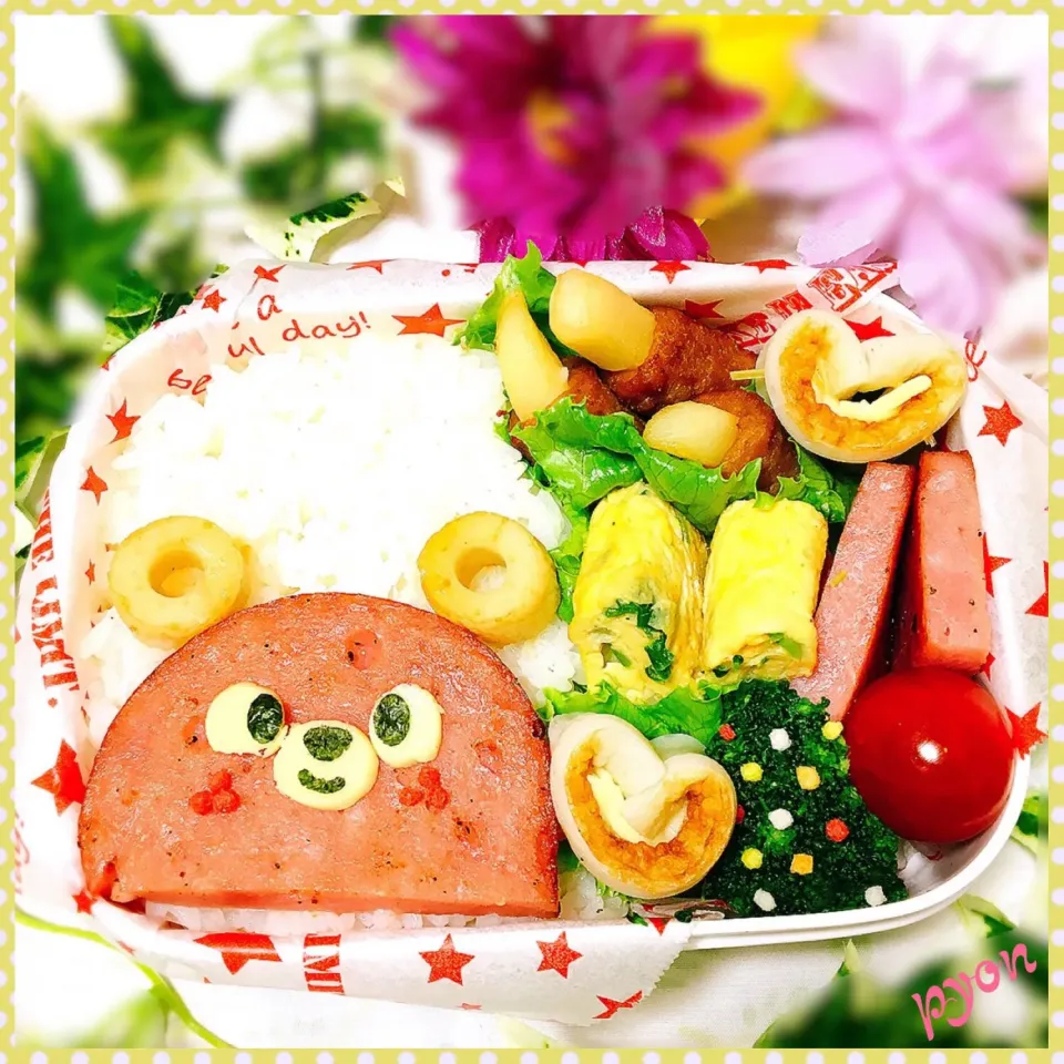 中2娘ちゃんの試合弁当( ^ω^ )

 #お弁当  #キャラ弁  #デコ弁 
 #娘弁当|ぴょんちゃんさん