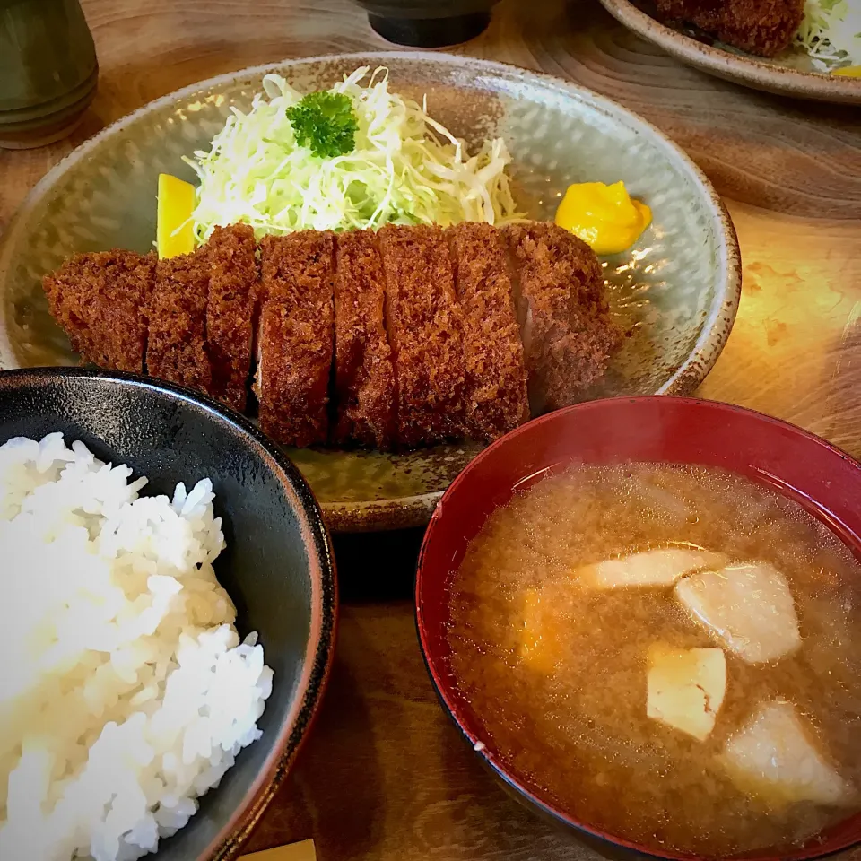 丸一のとんかつ|ひまわりさん