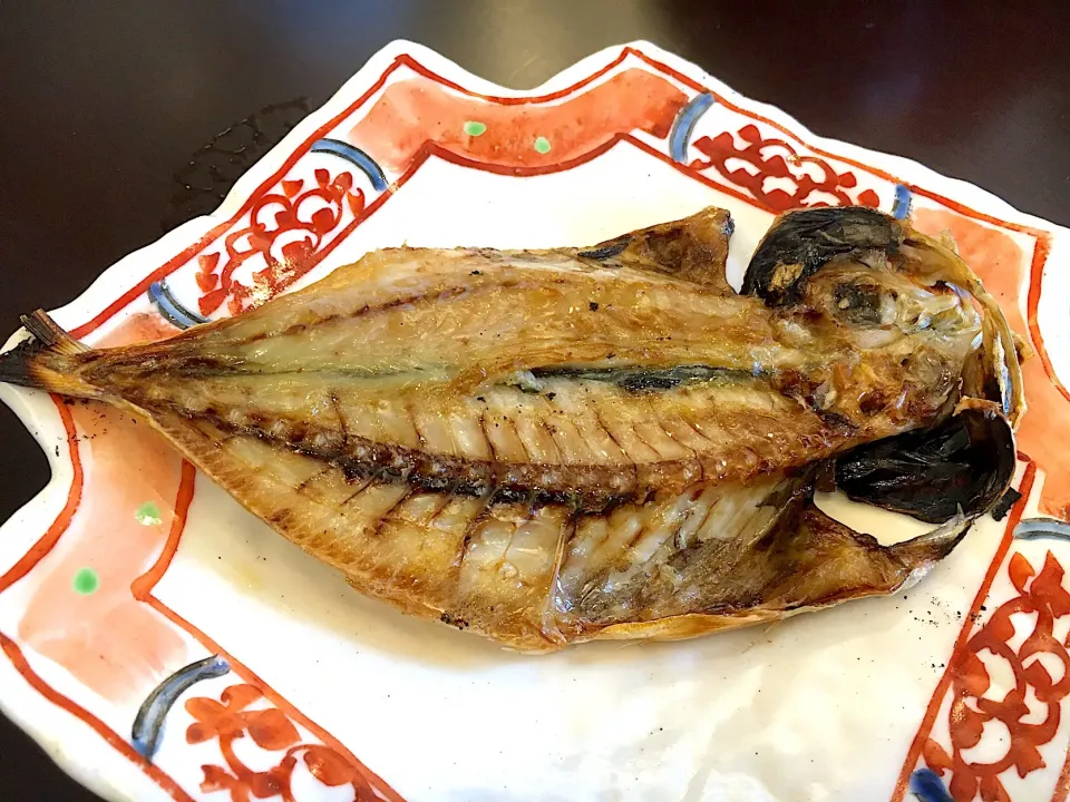 定番・鯵の開き🐟|ゆうじ.さん