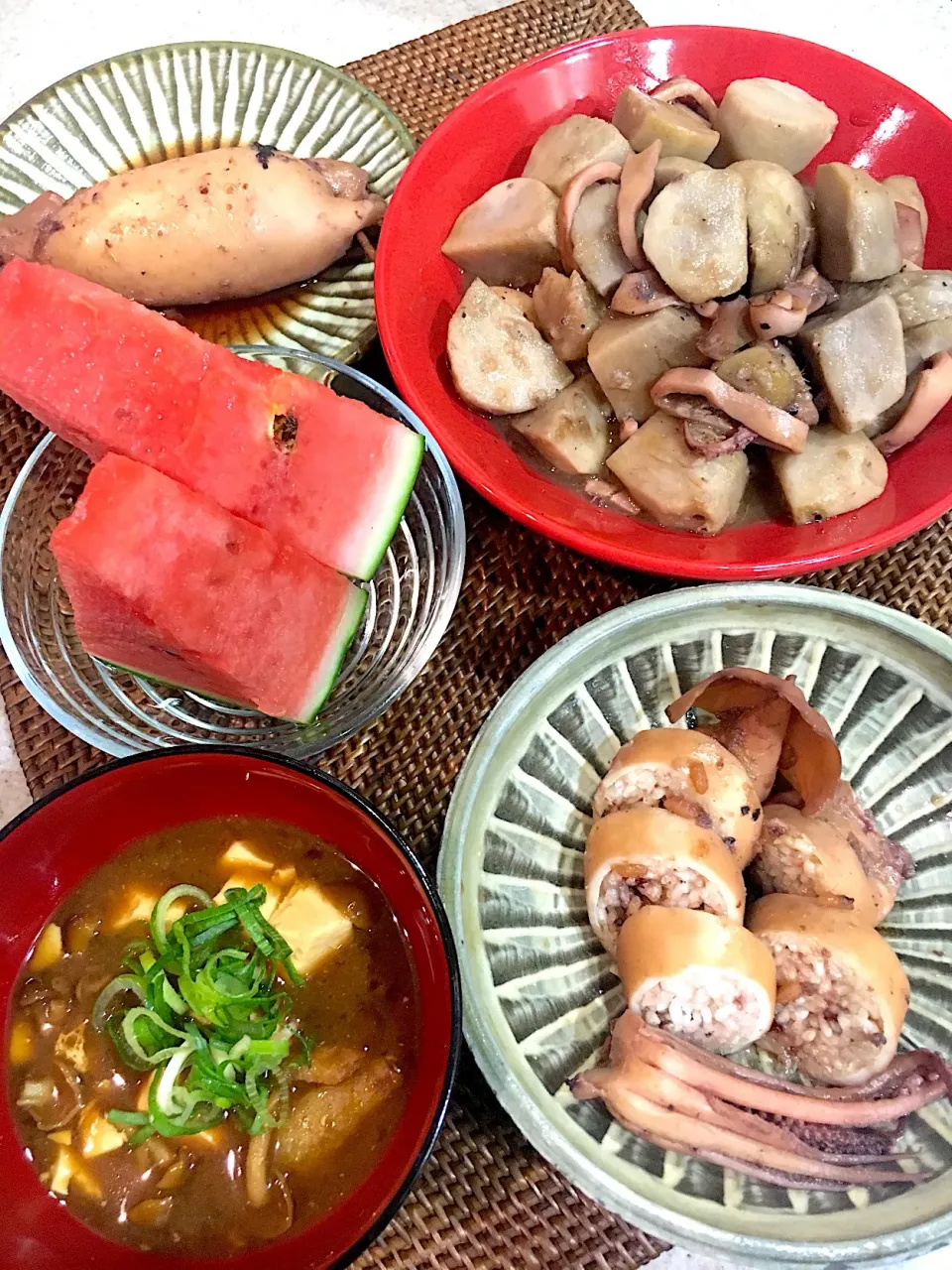 イカめし、里芋の煮物|市川食堂さん