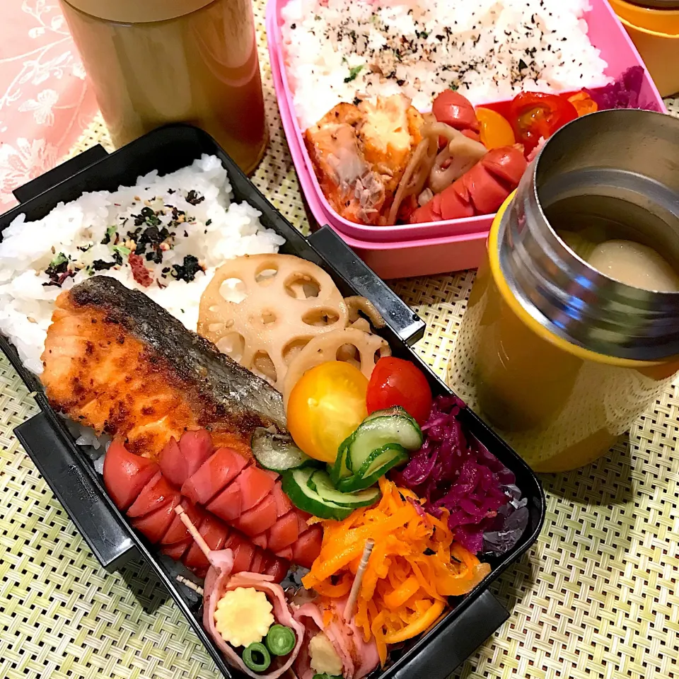 今日のお弁当🍱
鮭のムニエルと
麩と小松菜のお味噌汁

連休明け
雨降り☔️の朝です。

時間に余裕を持って
気をつけて
いってらっしゃい👋😊|mokoさん